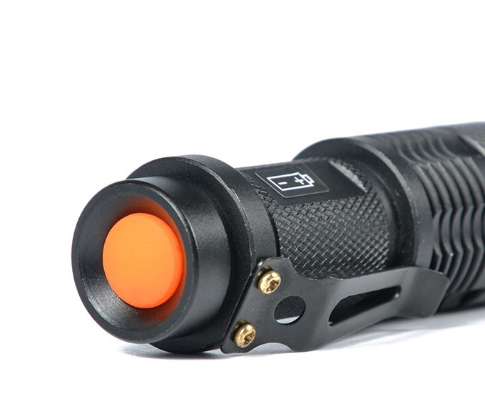 CREE Q5 Mini Telescope Zoomable Flashlight Camping Flashlight